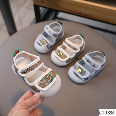 GT1896 Sandal tập đi họa tiết cho bé