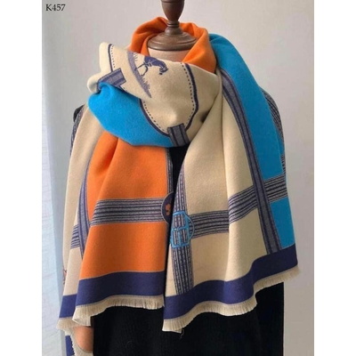 K457 KHĂN CHOÀNG CỔ TUA RUA CHO NỮ