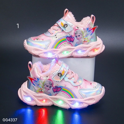 GG4337 GIÀY THỂ THAO BÉ GÁI