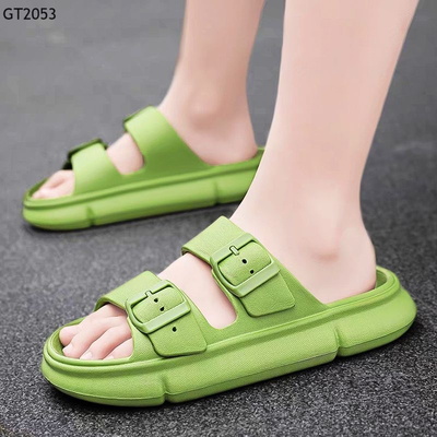 GT2053 DÉP LÊ 2 QUAI BÉ TRAI