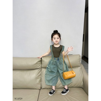 SG4529 ÁO THUN KẺ PHỐI QUẦN YẾM CHO BE GÁI