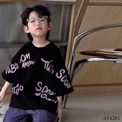 AT4283 ÁO PHÔNG HỌA TIẾT CHỮ CHO BÉ