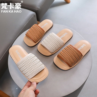 GG4689 DÉP LÊ QUAI NGANG CHO BÉ