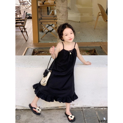 V4912 VÁY 2 DÂY HỞ LƯNG BÉ GÁI
