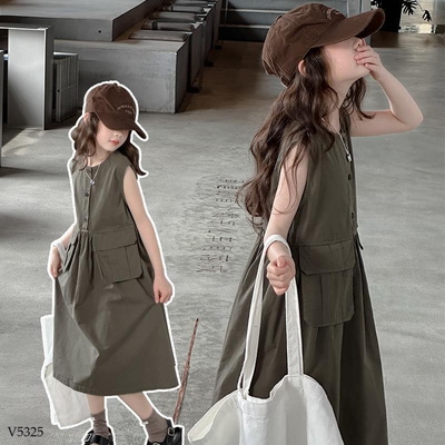 V5325 VÁY SUÔNG SÁT NÁCH TÚI TRƯỚC CHO BÉ