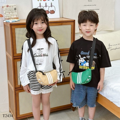 T2434 TÚI ĐEO CHÉO BA VẠCH BÁN NGUYỆT CHO BÉ