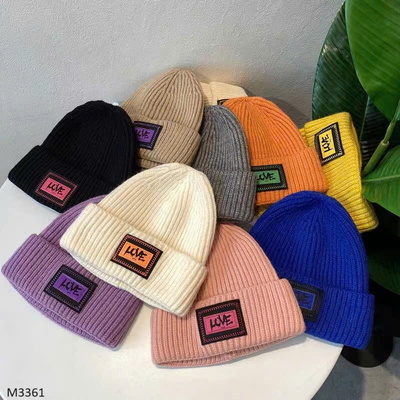M3361 MŨ LEN CHỮ LOVE CHO BÉ