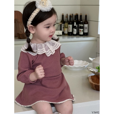 V5692 VÁY BÉ GÁI PHỐI CỔ REN