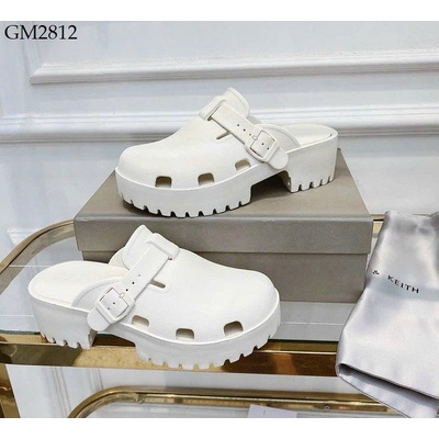 GM2812