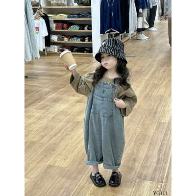 YG411 YẾM JEANS MIX ÁO THUN