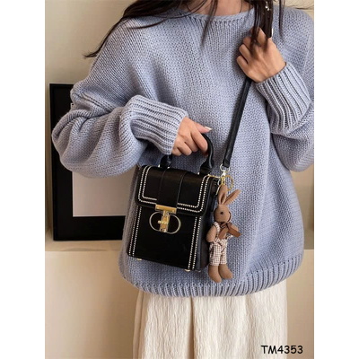 TM4353 TÚI HỘP KÈM MÓC THỎ