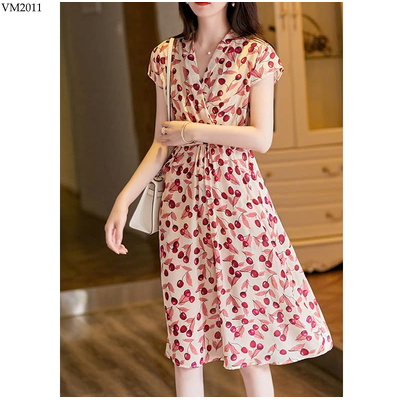 VM2011 VÁY MIDI CHERRY TAY HẾN