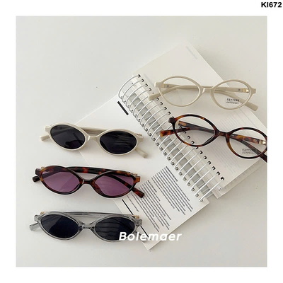 KI672 KÍNH CHO BÉ CHỐNG TIA UV