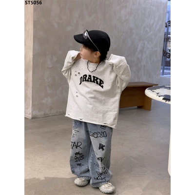 ST5056 SET ÁO THUN DÀI TAY MIX QUẦN JEAN HỌA TIẾT BÉ TRAI