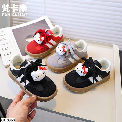 GG6956 GIÀY THỂ THAO ĐÍNH HELLO KITTY
