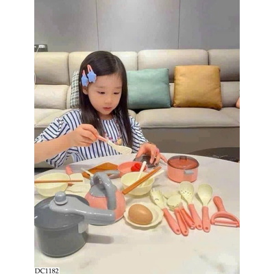 DC1182 BỘ ĐỒ CHƠI NẤU ĂN 61 CHI TIẾT