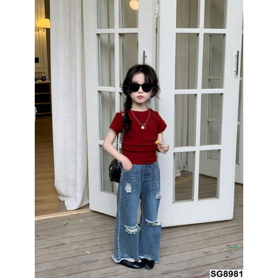 SG8981 SÉT QUẦN JEAN RÁCH MIX ÁO KIỂU CHO BÉ GÁI