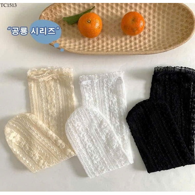 TC1513 SET 3 ĐÔI TẤT REN CHO BÉ