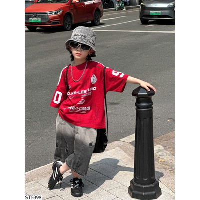 ST5398 SET ÁO THỂ THAO ĐỎ MIX JEANS LOANG ĐEN