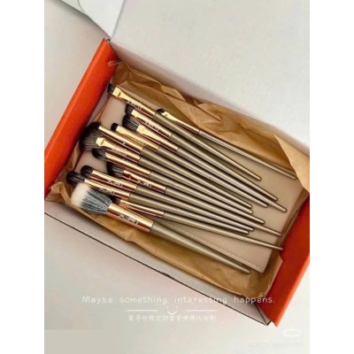 MP634 SET BỘ 13 CỌ TRANG ĐIỂM CHO NỮ