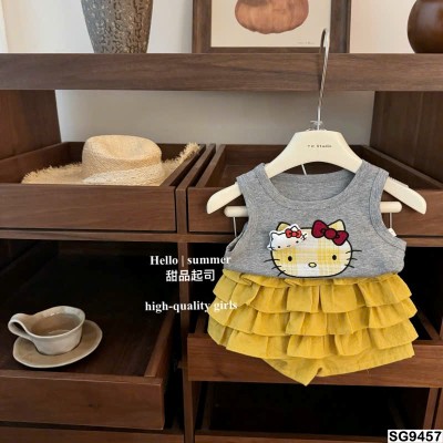 SG9457 SET ÁO SÁT NÁCH HELLO KITTY MIX QUẦN SHORT BG