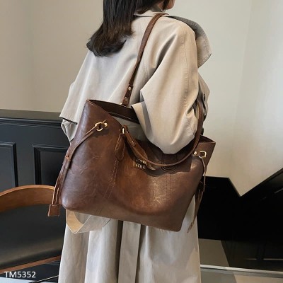 TM5352 TÚI TOTE ĐEO VAI MINMIN