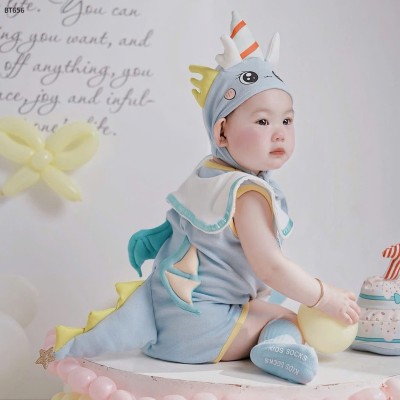 BT656 BODY KHỦNG LONG KÈM MŨ