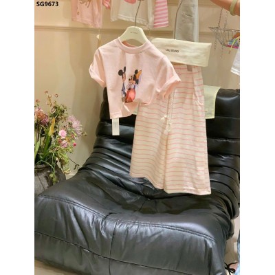 SG9673 SET ÁO PHÔNG VÀ QUẦN SUÔNG KẺ BÉ GÁI