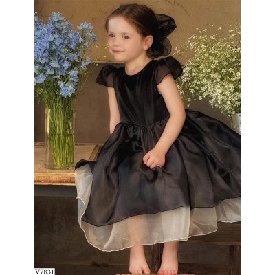 V7831 VÁY CÔNG CHÚA XÒE BỒNG BG