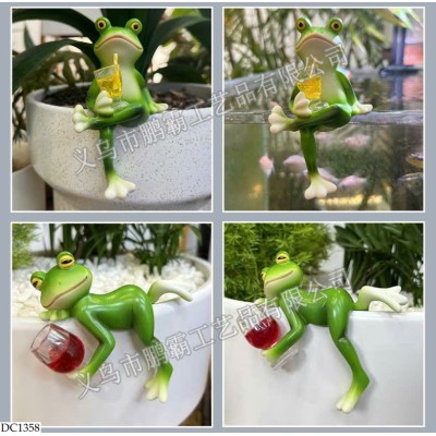 DC1358 SET 3 CHÚ ẾCH XANH TRANG TRÍ