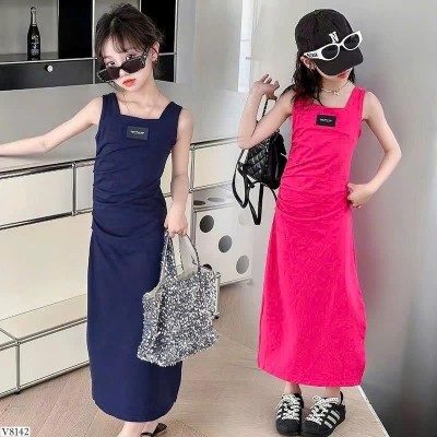 V8142 VÁY DÁNG DÀI XẺ TÀ BG