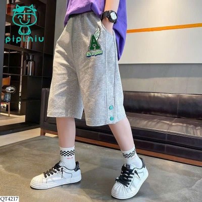 QT4217 QUẦN SHORT CHỮ A BT