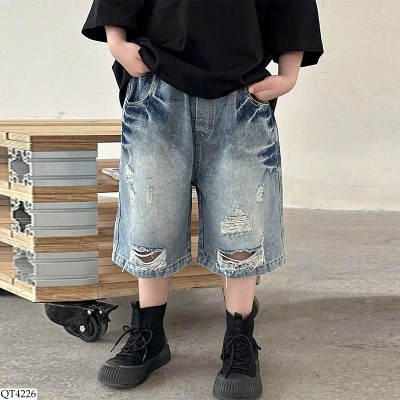 QT4226 QUẤN SHORT JEAN RÁCH BT