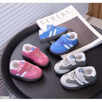 GG7757 GIÀY THỂ THAO QUAI DÁN SZ NHÍ