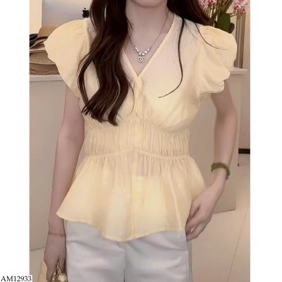 AM12933 ÁO CỔ V TAY NGẮN NHÚN EO