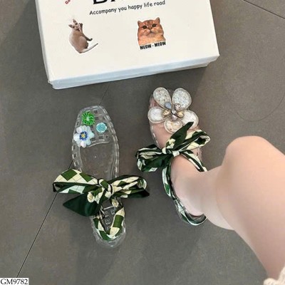 GM9782 GIÀY LỖ ĐÍNH HOA NỮ
