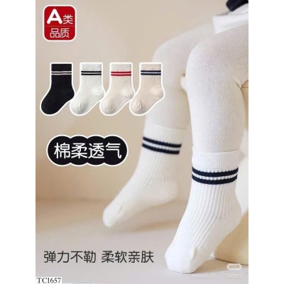 TC1657 SET 5 ĐÔI TẤT CHO BÉ