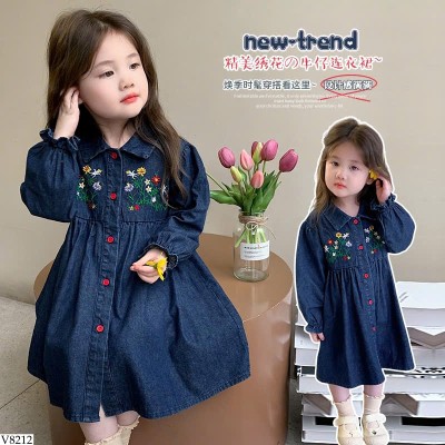 V8212 VÁY JEAN HOA BÉ GÁI