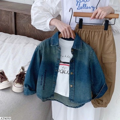 AT8050 ÁO SƠ MI DENIM KÈM ÁO TRONG
