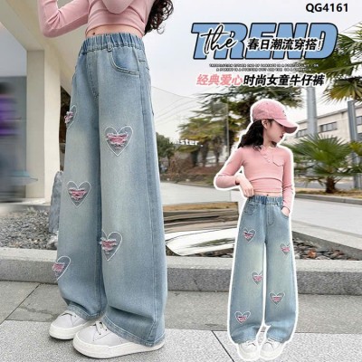 QG4161 QUẦN JEAN SUÔNG TRÁI TIM BÉ GÁI