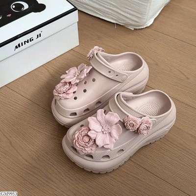 GM9953 SỤC CROCS HOA ĐẾ CAO GIÁ MỚI