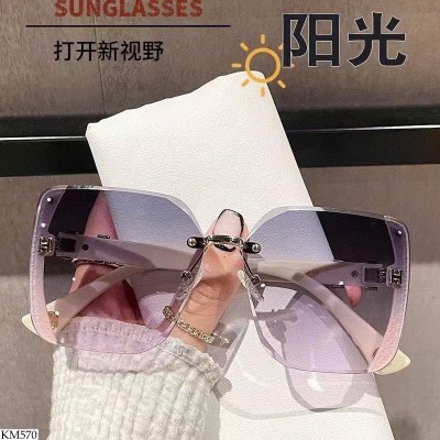 KM570 KÍNH GỌNG VUÔNG THỜI TRANG CHO NỮ