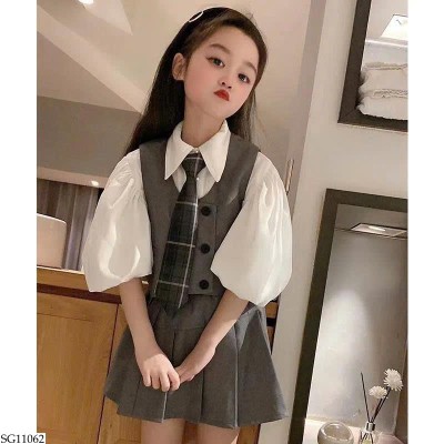 SG11062 SET BỘ 3 CHI TIẾT BÉ GÁI