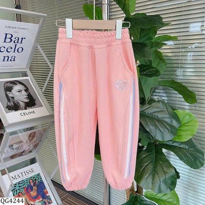 QG4244 QUẦN BO GẤU TRÁI TIM CHO BÉ GÁI
