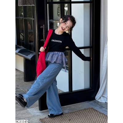 SG11145 SET ÁO CHỮ MIX QUẦN JEAN SUÔNG BG