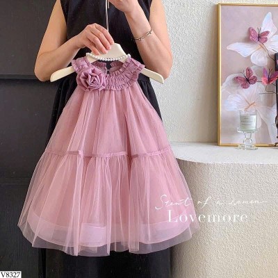 V8327 VÁY CÔNG CHÚA CỔ YẾM BG