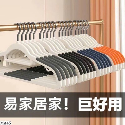 MA45  SET 30 MÓC QUẦN ÁO