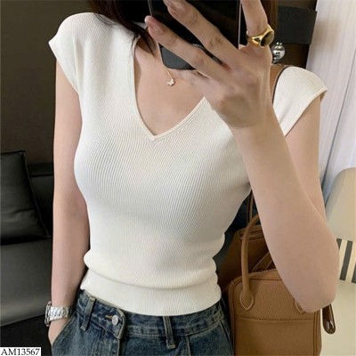 AM13567 ÁO TAY HẾN CỔ V NỮ