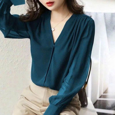 AM13592   ÁO SƠ MI TAY DÀI CỔ V