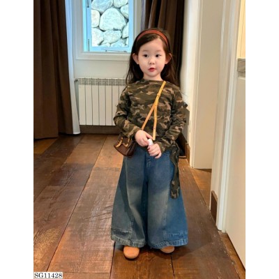 SG11428 SET ÁO THUN NGỤY TRANG + QUẦN JEAN ỐNG RỘNG CHO BÉ